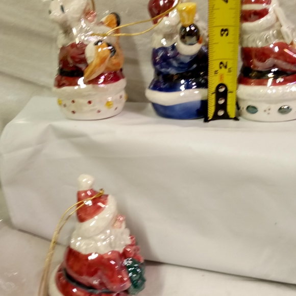Set of 4 Christmas Santa Claus Ornaments Glossy Ceramic Pottery - Picture 8 of 9